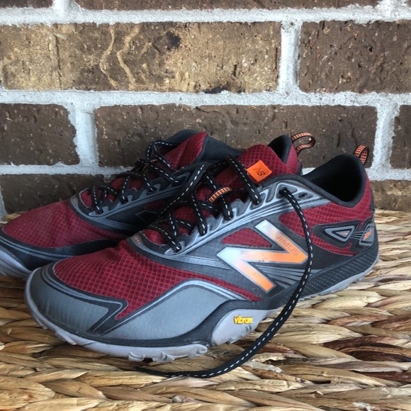 NEW BALANCE 80V2 Running Shoes - Picture 2 of 8